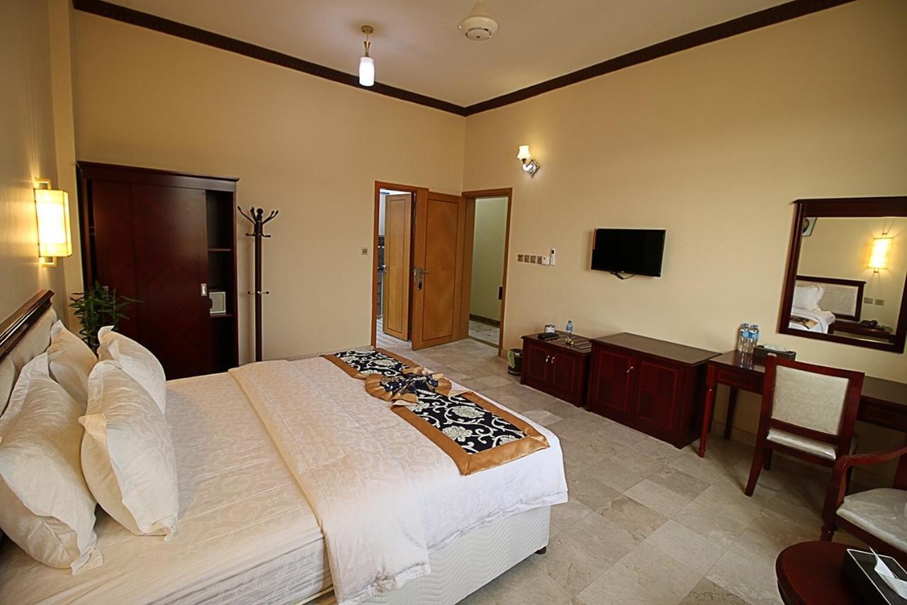 Farah Hotel Appartments Muscat Luaran gambar