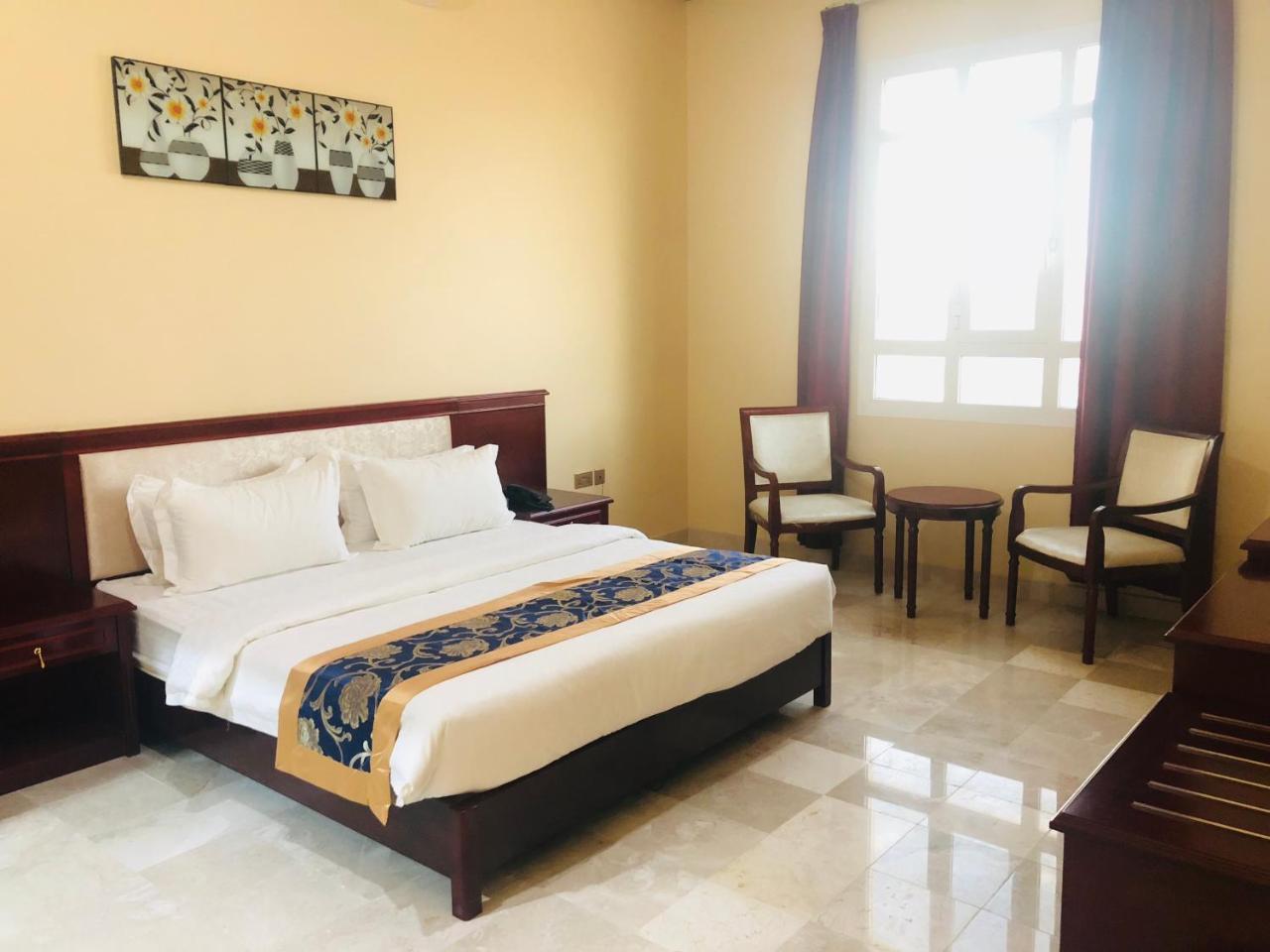 Farah Hotel Appartments Muscat Luaran gambar